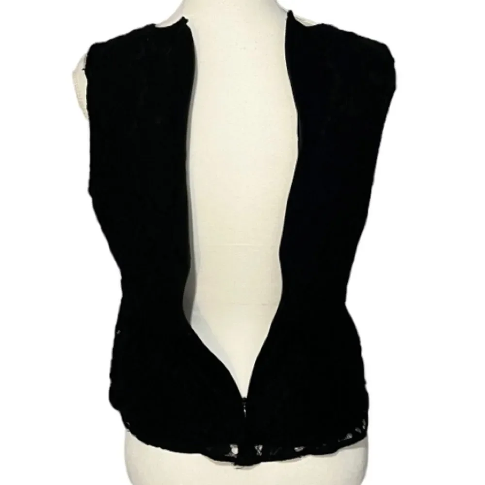 J Crew size 6 black lace sleeveless top with zip back EUC - Picture 5 of 10